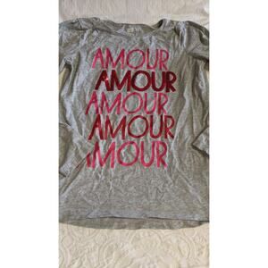 Crazy 8s girls sz. 14 gray w/red "Amour" front design tee. Cute, nt. desc.